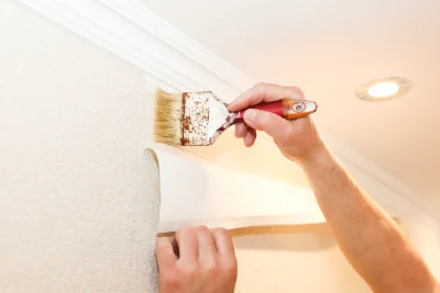 Pose de papier peint à Bouranton — revêtements muraux et toiles de verre